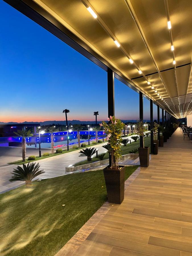 Deluxe Resort And Spa Koplik Εξωτερικό φωτογραφία