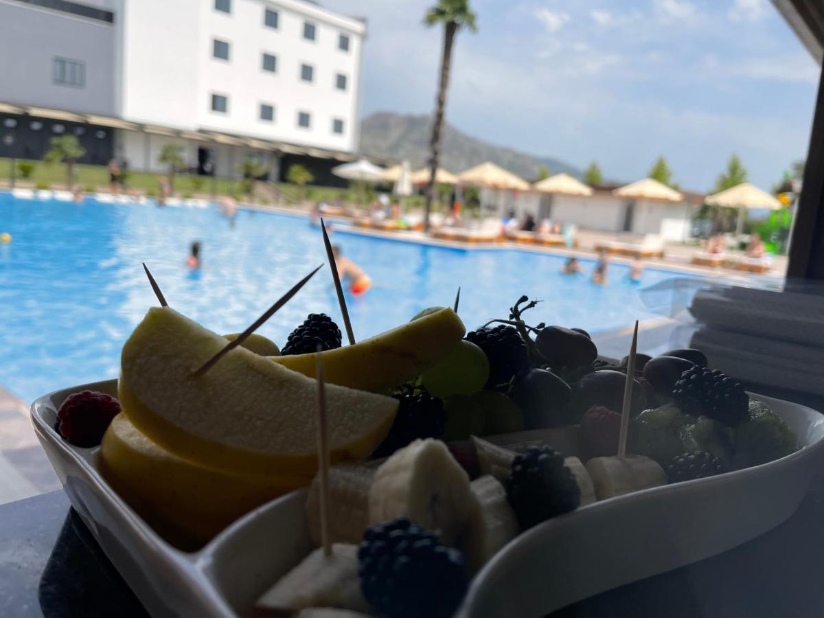 Deluxe Resort And Spa Koplik Εξωτερικό φωτογραφία