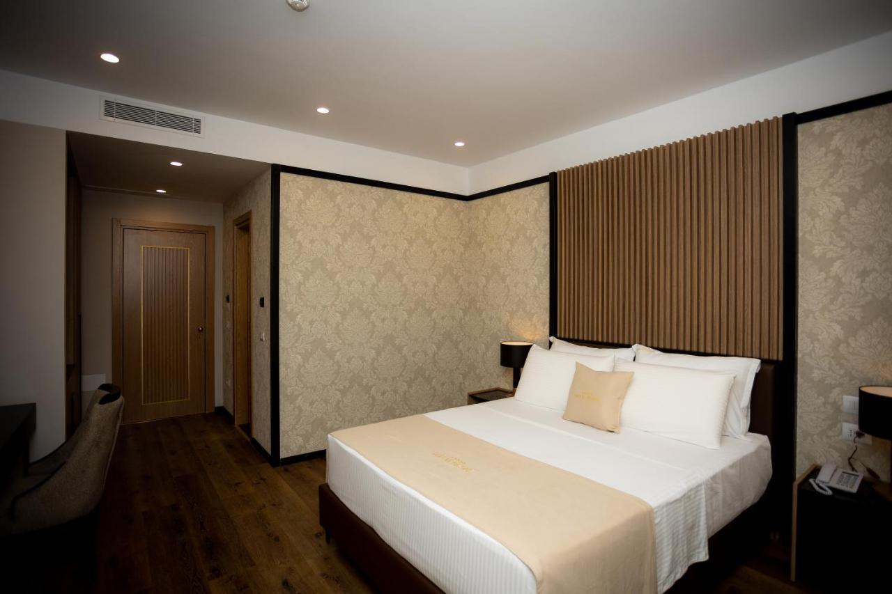 Deluxe Resort And Spa Koplik Εξωτερικό φωτογραφία